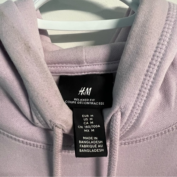 H&M Relaxed Fit Hoodie - Picture 2 of 3